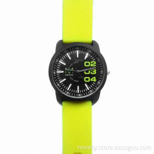 Quartz Wristwatches with Silicone Bands